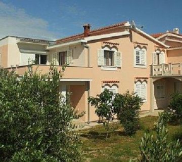 Apartmani danijela 360x320