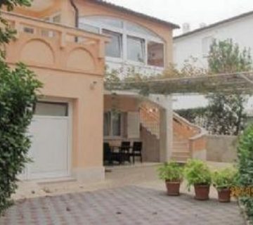 Ivana apartmani 360x320